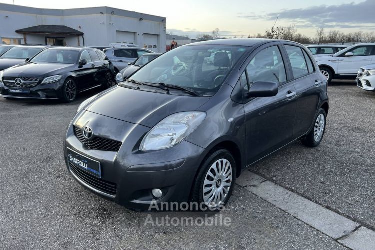 Toyota Yaris II 1.4 90ch D-4D 5Portes 5Places Clim - <small></small> 4.990 € <small>TTC</small> - #4