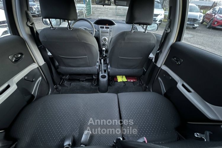 Toyota Yaris II 1.4 90ch D-4D 5Portes 5Places Clim - <small></small> 4.990 € <small>TTC</small> - #18