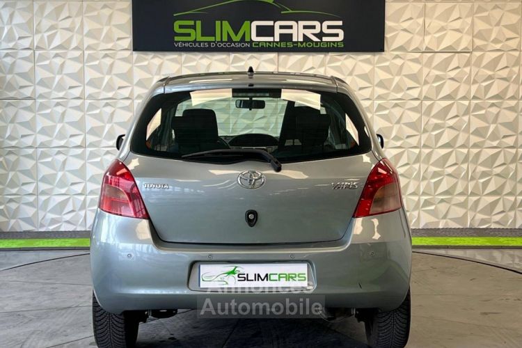 Toyota Yaris II 87 VVT-i Sol 5p - <small></small> 7.990 € <small>TTC</small> - #4