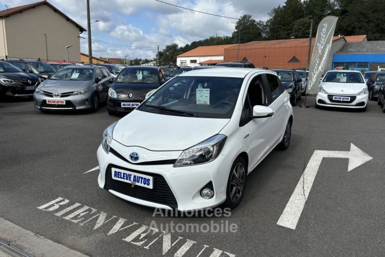 Toyota Yaris III HSD 100h Graphic 5p - <small></small> 10.990 € <small>TTC</small> - #2