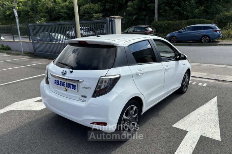 Toyota Yaris III HSD 100h Graphic 5p - <small></small> 10.990 € <small>TTC</small> - #7