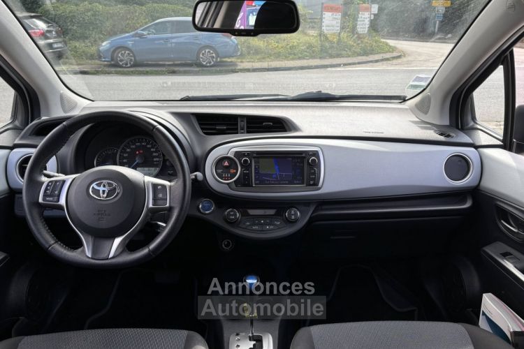 Toyota Yaris III HSD 100h Graphic 5p - <small></small> 10.990 € <small>TTC</small> - #8