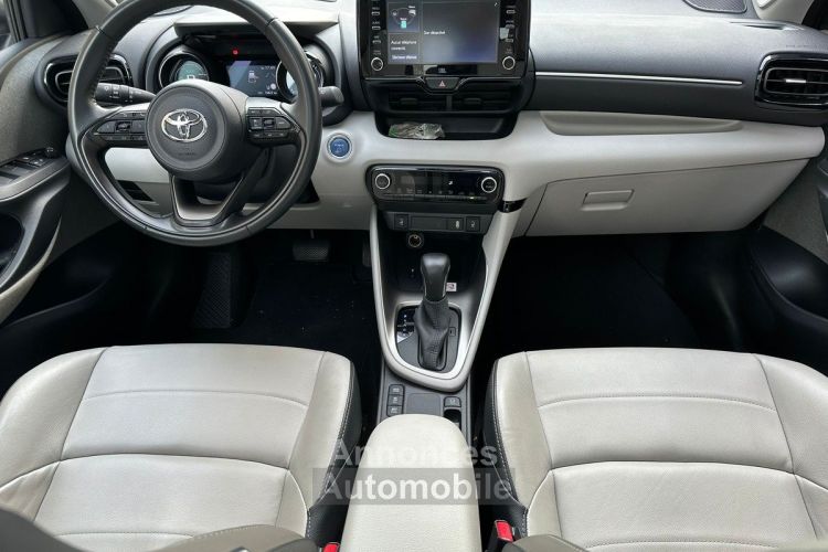 Toyota Yaris IV 116H HYBRIDE ICONIC BVA - <small></small> 19.990 € <small>TTC</small> - #10