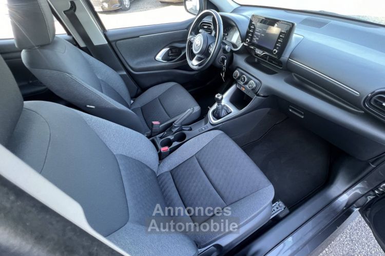 Toyota Yaris IV 120cv VVT-i France Camera 5Port 1erMain Clim 68,000Kms Prime à la Conversion - <small></small> 14.990 € <small>TTC</small> - #9