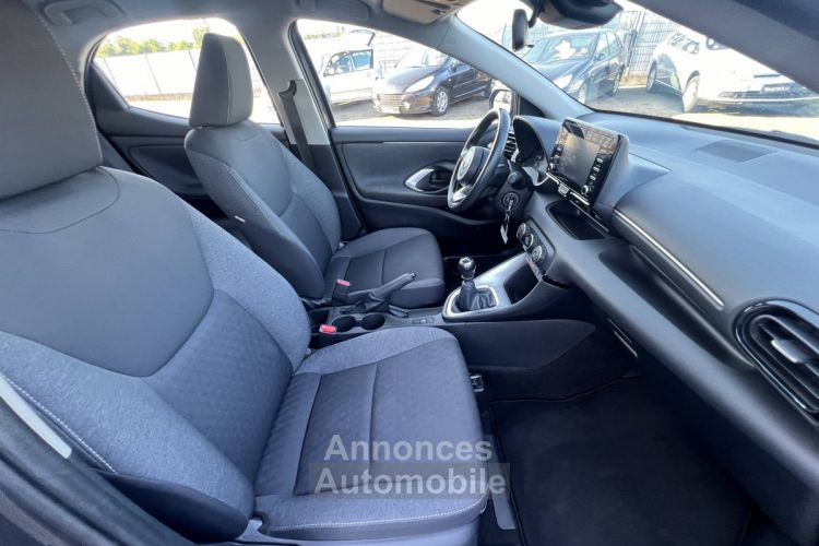 Toyota Yaris IV 120cv VVT-i France Camera 5Port 1erMain Clim 68,000Kms Prime à la Conversion - <small></small> 14.990 € <small>TTC</small> - #10