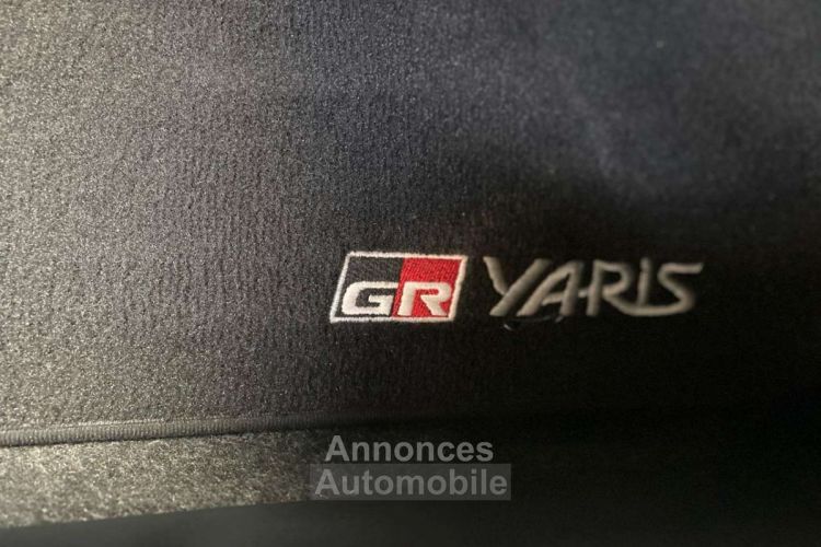 Toyota Yaris iv 1.6l vvt i 261 gr pack track - <small></small> 52.900 € <small>TTC</small> - #12