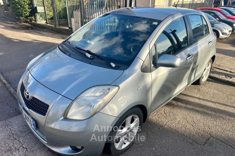 Toyota Yaris YARIS II 87 VVT-I LUNA MULTIMODE 5P - <small></small> 6.495 € <small>TTC</small> - #2