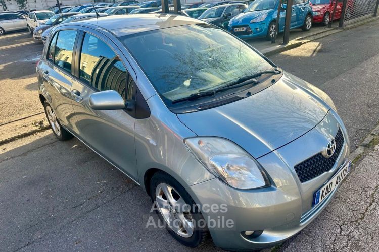 Toyota Yaris YARIS II 87 VVT-I LUNA MULTIMODE 5P - <small></small> 6.495 € <small>TTC</small> - #3