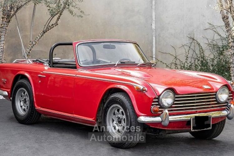 Triumph TR250 - <small></small> 32.500 € <small>TTC</small> - #1