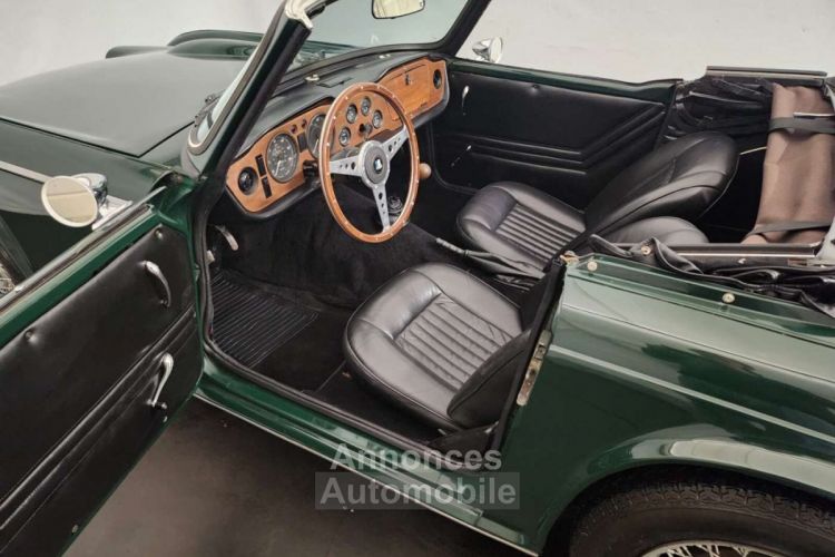 Triumph TR250 - <small></small> 38.750 € <small>TTC</small> - #29