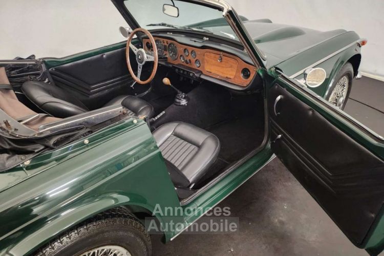 Triumph TR250 - <small></small> 38.750 € <small>TTC</small> - #44