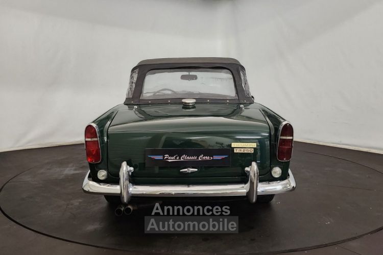 Triumph TR250 - <small></small> 38.750 € <small>TTC</small> - #24