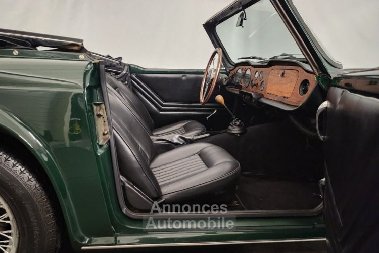 Triumph TR250 - <small></small> 38.750 € <small>TTC</small> - #44