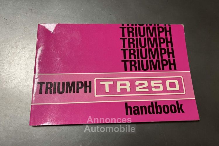 Triumph TR250 - <small></small> 38.750 € <small>TTC</small> - #73