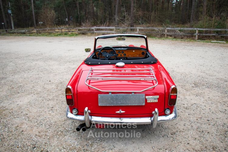 Triumph TR250 Overdrive 2.5L straight 6 with 111bhp - <small></small> 38.800 € <small>TTC</small> - #22