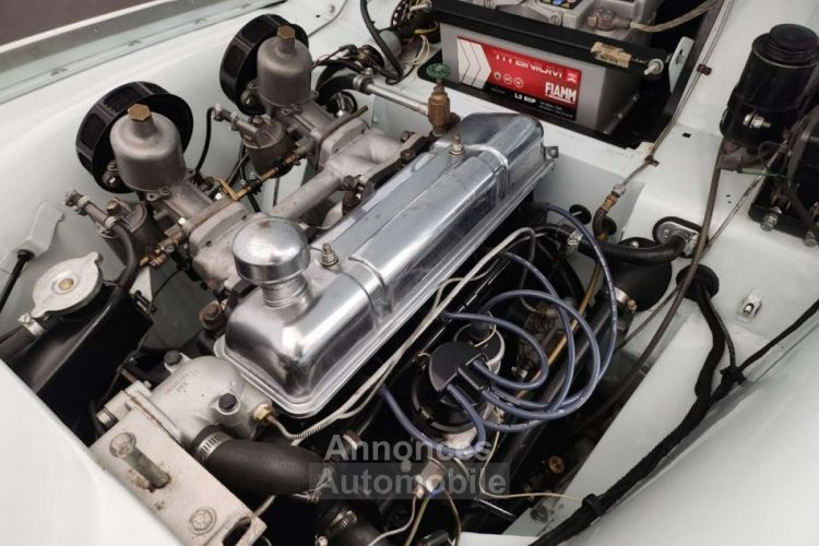 Triumph TR3 - <small></small> 39.900 € <small>TTC</small> - #52