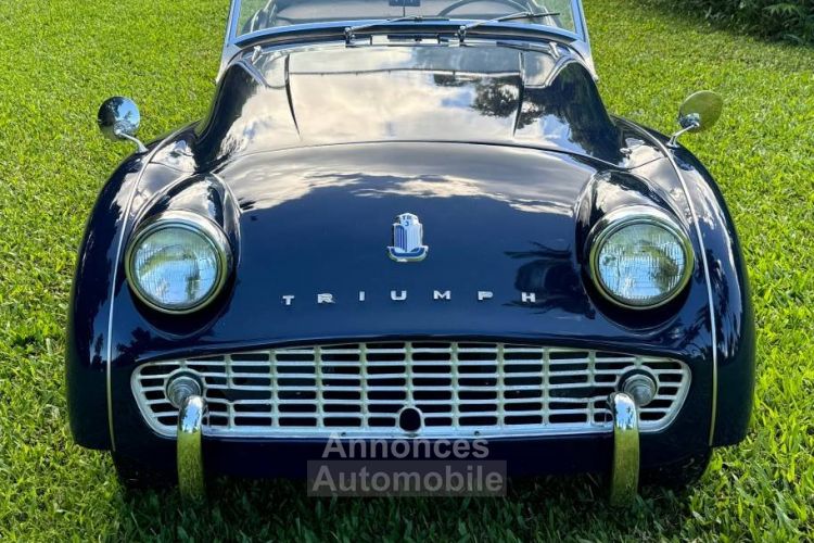 Triumph TR3 - <small></small> 22.000 € <small>TTC</small> - #11