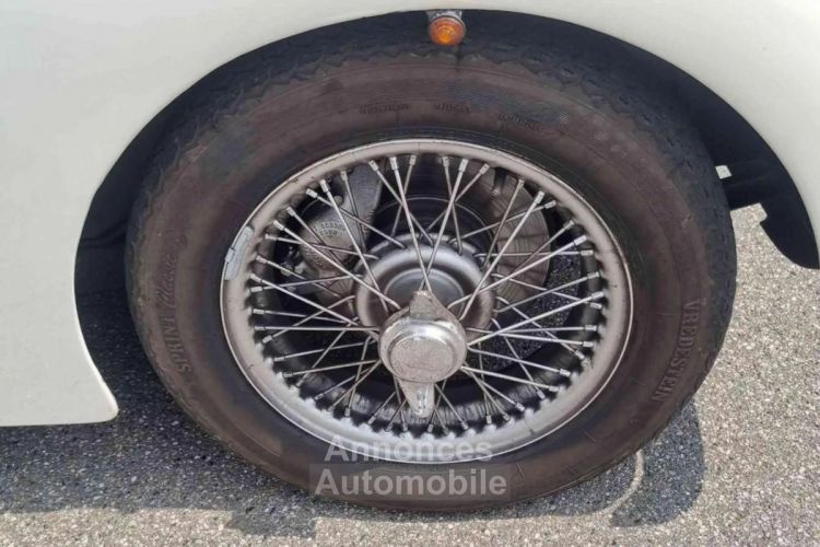 Triumph TR3 1960 Spider - <small></small> 37.900 € <small>TTC</small> - #9