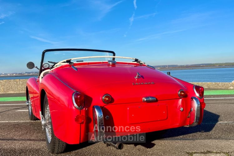 Triumph TR3 Overdive - <small></small> 24.900 € <small>TTC</small> - #44