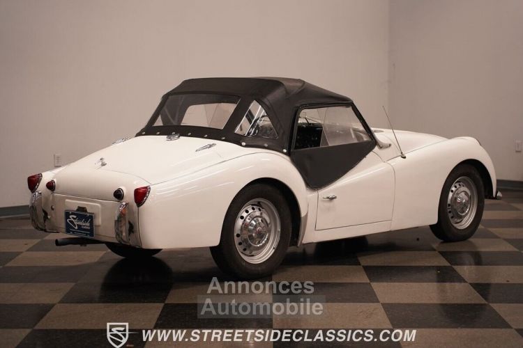 Triumph TR3A - <small></small> 30.800 € <small>TTC</small> - #16