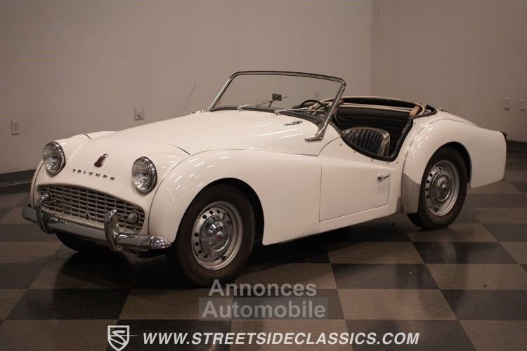 Triumph TR3A - <small></small> 30.800 € <small>TTC</small> - #23