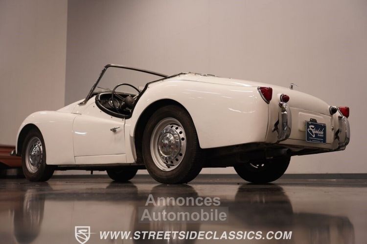 Triumph TR3A - <small></small> 30.800 € <small>TTC</small> - #28