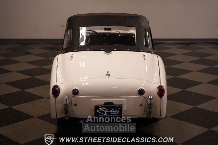 Triumph TR3A - <small></small> 30.800 € <small>TTC</small> - #29