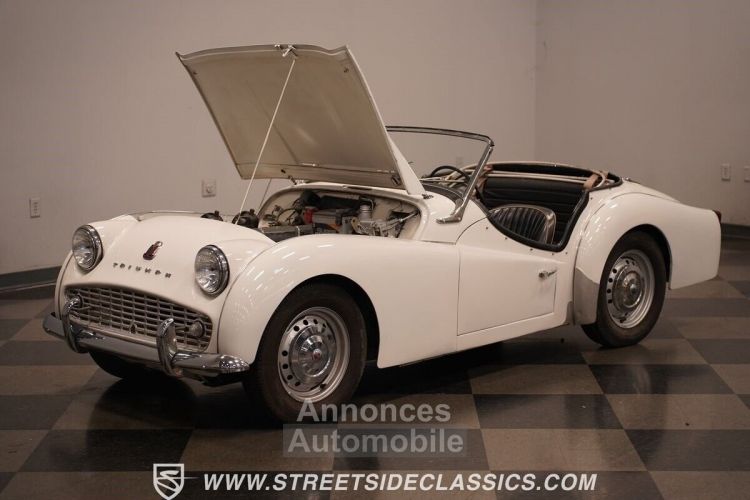 Triumph TR3A - <small></small> 30.800 € <small>TTC</small> - #36