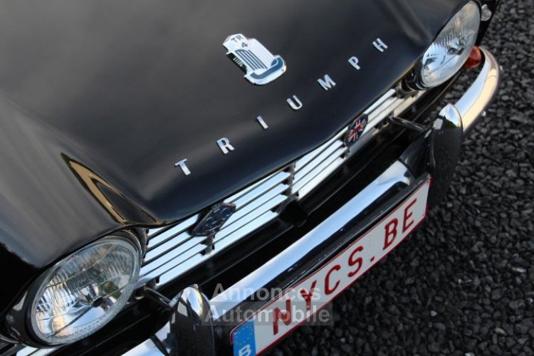 Triumph TR4 - <small></small> 35.900 € <small>TTC</small> - #84