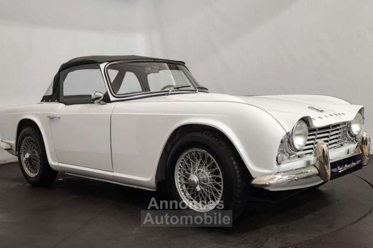 Triumph TR4 - <small></small> 37.500 € <small>TTC</small> - #3