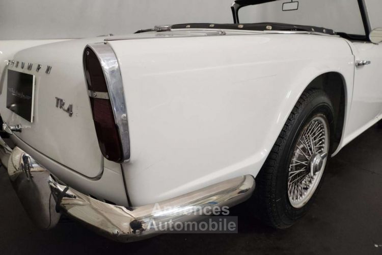 Triumph TR4 - <small></small> 37.500 € <small>TTC</small> - #43