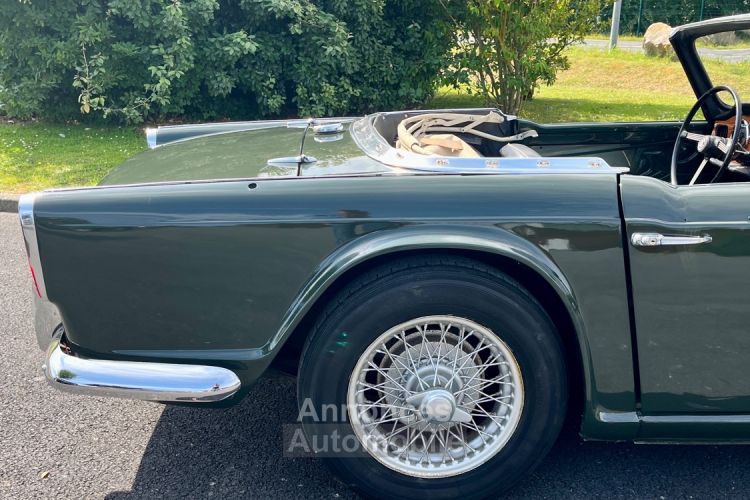 Triumph TR4 - <small></small> 15.900 € <small>TTC</small> - #11