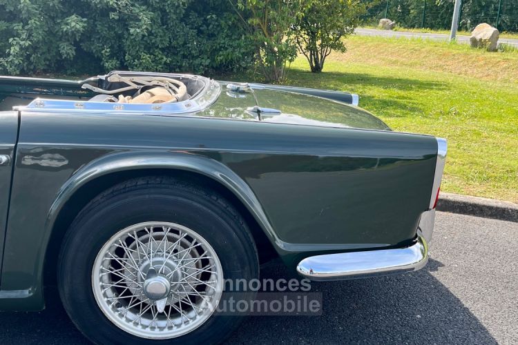 Triumph TR4 - <small></small> 15.900 € <small>TTC</small> - #23