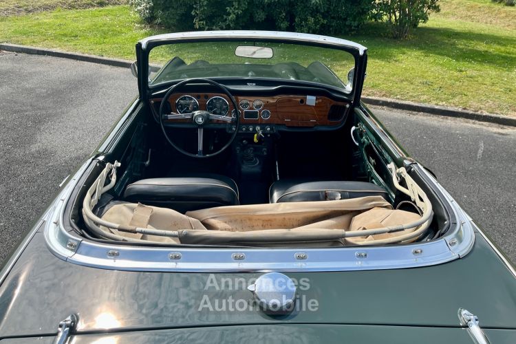 Triumph TR4 - <small></small> 15.900 € <small>TTC</small> - #36