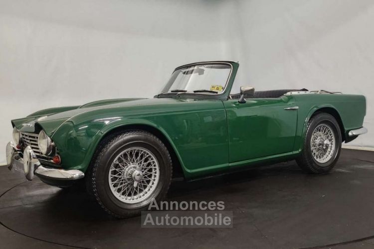 Triumph TR4 - <small></small> 38.500 € <small>TTC</small> - #5