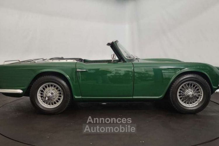 Triumph TR4 - <small></small> 38.500 € <small>TTC</small> - #18