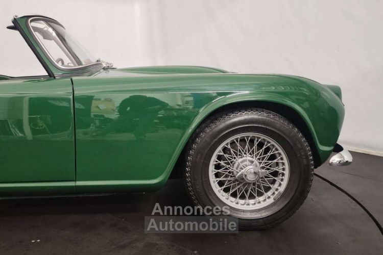 Triumph TR4 - <small></small> 38.500 € <small>TTC</small> - #21