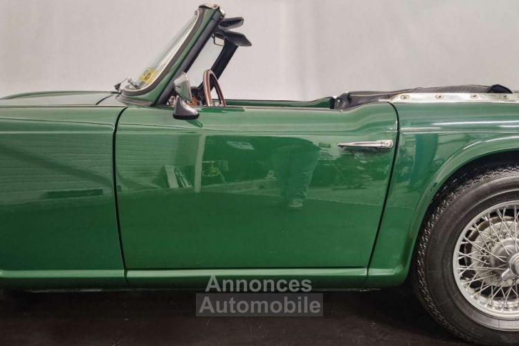 Triumph TR4 - <small></small> 38.500 € <small>TTC</small> - #25