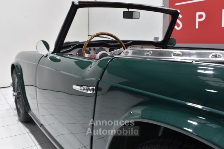 Triumph TR4 - <small></small> 36.900 € <small>TTC</small> - #16