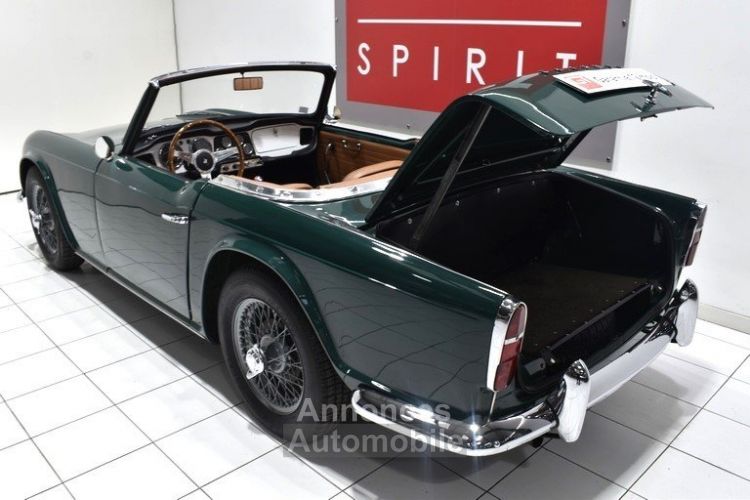 Triumph TR4 - <small></small> 36.900 € <small>TTC</small> - #18