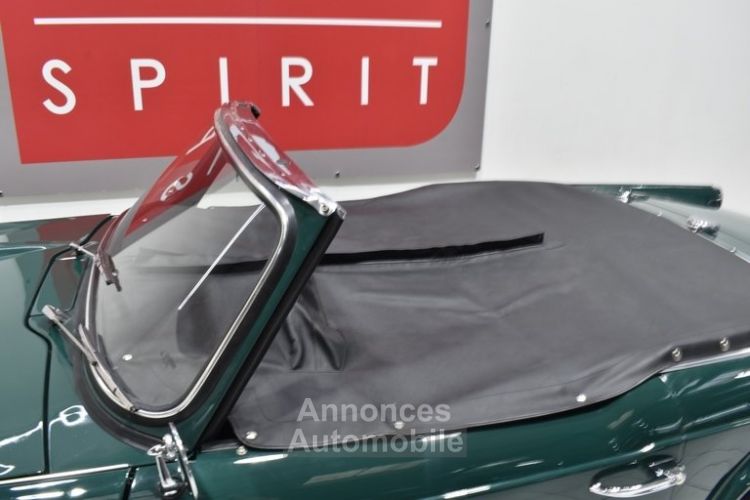 Triumph TR4 - <small></small> 36.900 € <small>TTC</small> - #26