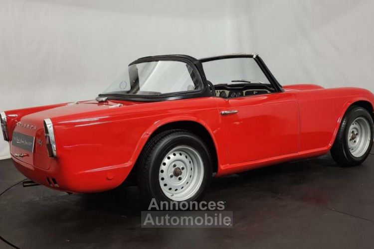 Triumph TR4 - <small></small> 26.450 € <small>TTC</small> - #6