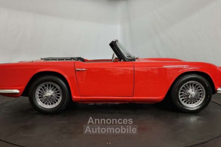 Triumph TR4 - <small></small> 34.500 € <small>TTC</small> - #17