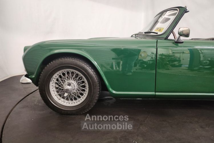 Triumph TR4 - <small></small> 38.500 € <small>TTC</small> - #10