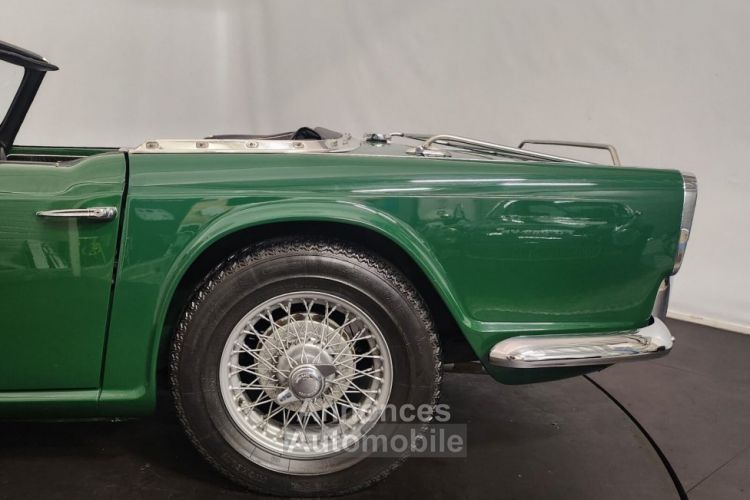 Triumph TR4 - <small></small> 38.500 € <small>TTC</small> - #12