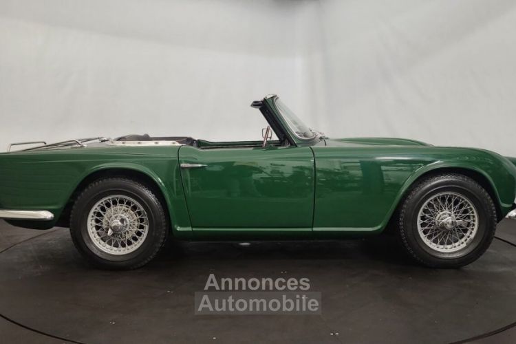 Triumph TR4 - <small></small> 38.500 € <small>TTC</small> - #15