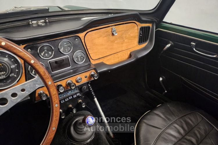 Triumph TR4 - <small></small> 38.500 € <small>TTC</small> - #40