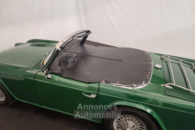 Triumph TR4 - <small></small> 38.500 € <small>TTC</small> - #48