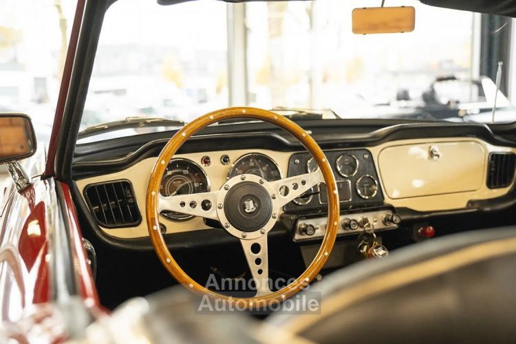 Triumph TR4 1963 - <small></small> 32.900 € <small>TTC</small> - #5