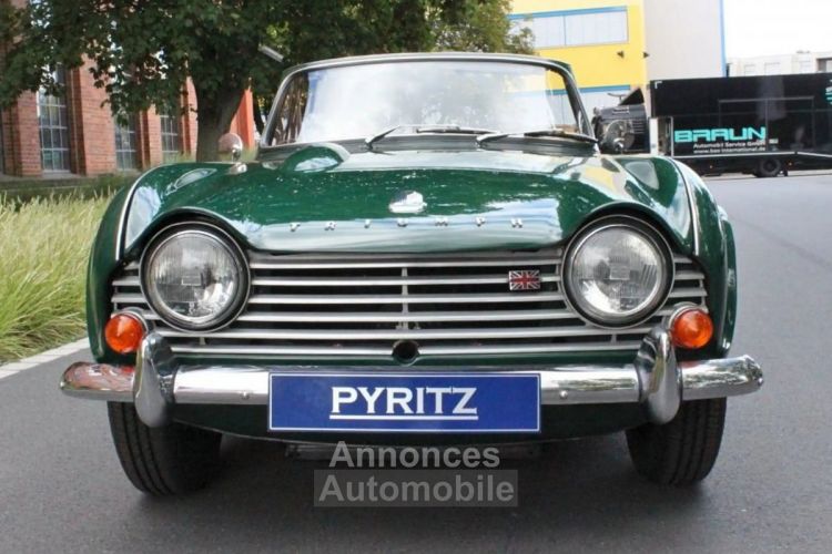 Triumph TR4 1966 A IRS - <small></small> 36.500 € <small>TTC</small> - #11